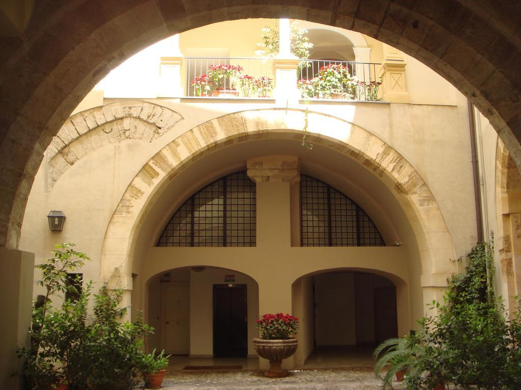 Da Cristina Palazzo Atanasio Hotel Palermo Room photo
